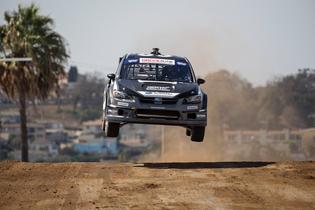 Chris Atkinson goes airborne at 2016 GRC Los Angeles with SRTUSA. Chris Atkinson goes airborne at 2016 GRC Los Angeles with SRTUSA.