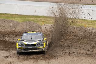 Patrik Sandell slides through the rough dirt at Memphis GRC. Patrik Sandell slides through the rough dirt at Memphis GRC.